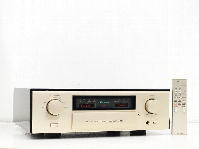 Accuphase C-2820 プリアンプ アキュフェーズを大分県佐伯市で買取りさせていただきました！