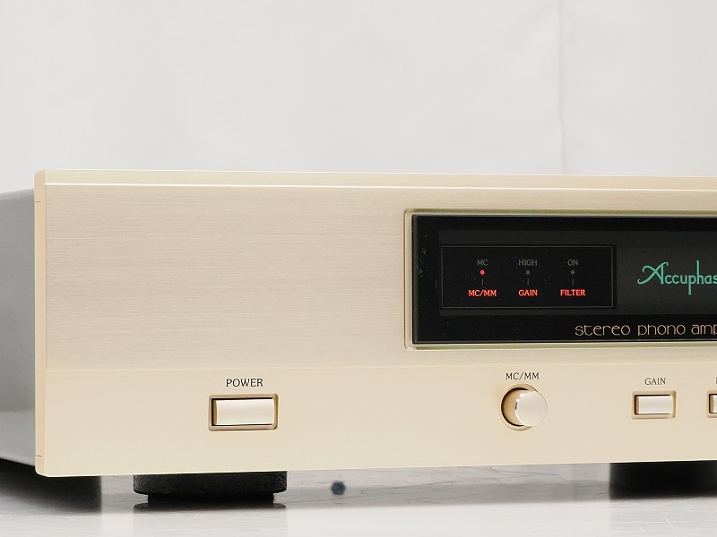 Accuphase C-47