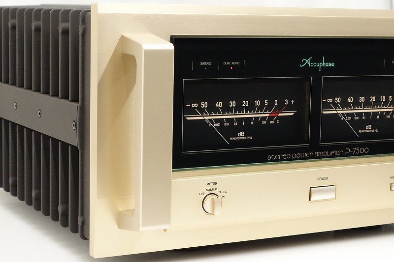Accuphase P-7500