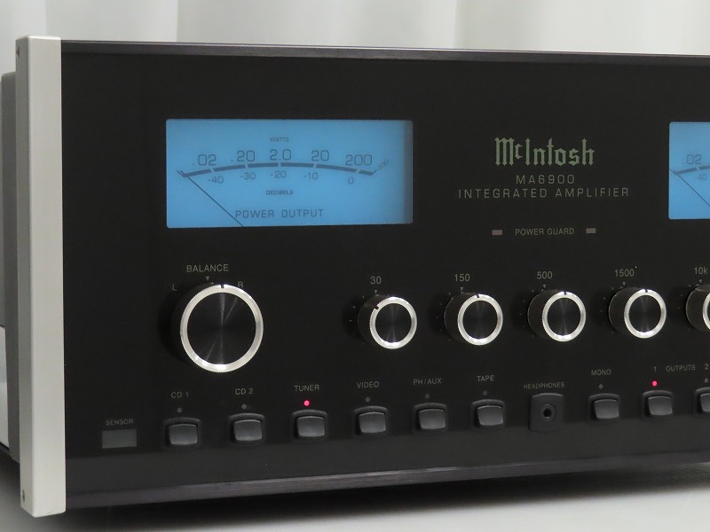 McIntosh MA6900