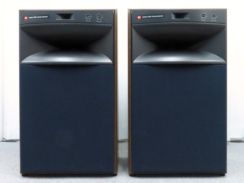 JBL 4338