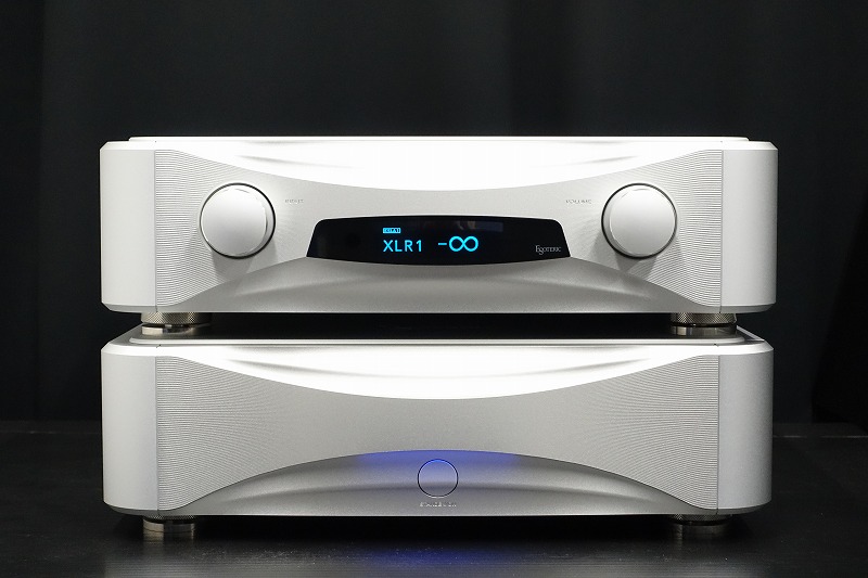 ESOTERIC Grandioso C1X