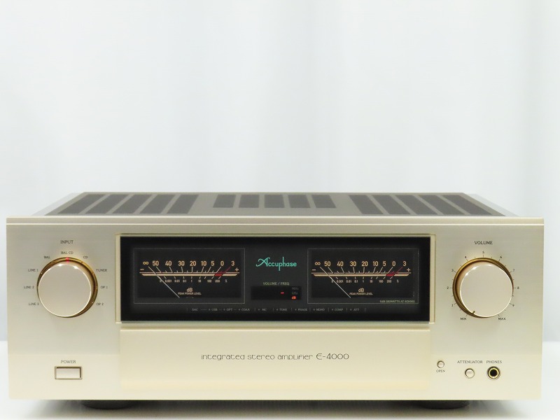 Accuphase E-4000