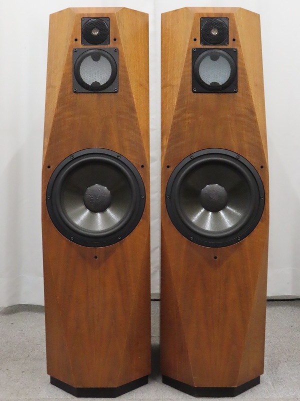 AVALON ACOUSTICS DIAMOND