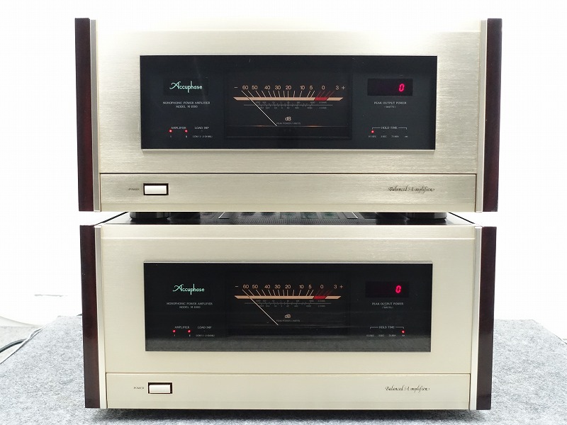 Accuphase M-1000