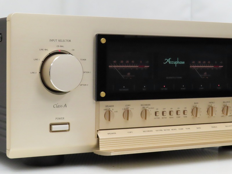 Accuphase E-530