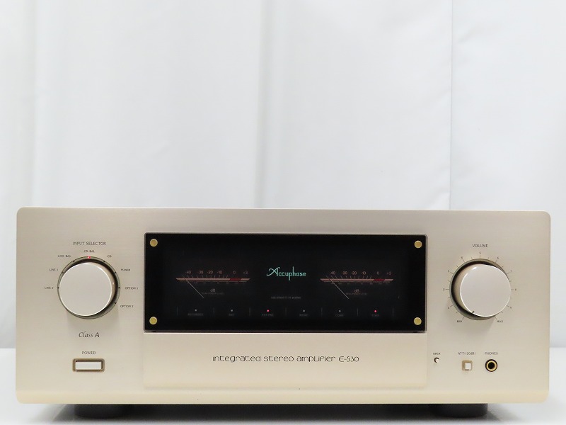 Accuphase E-530