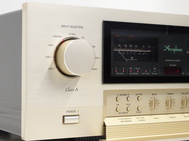Accuphase E-560