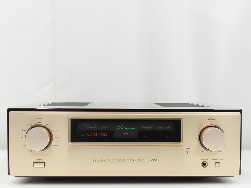 Accuphase C-3850