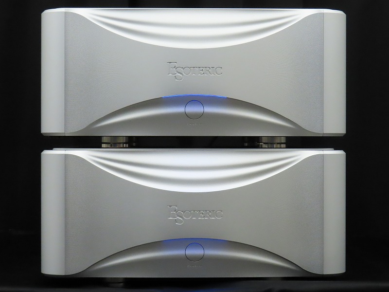 ESOTERIC Grandioso M1X