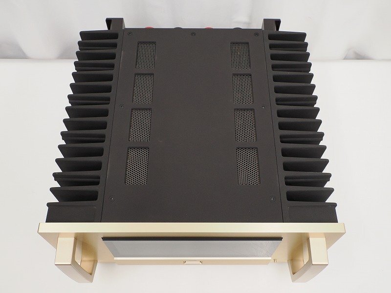 Accuphase A-65