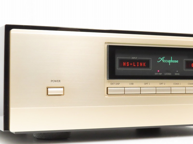 Accuphase DC-901