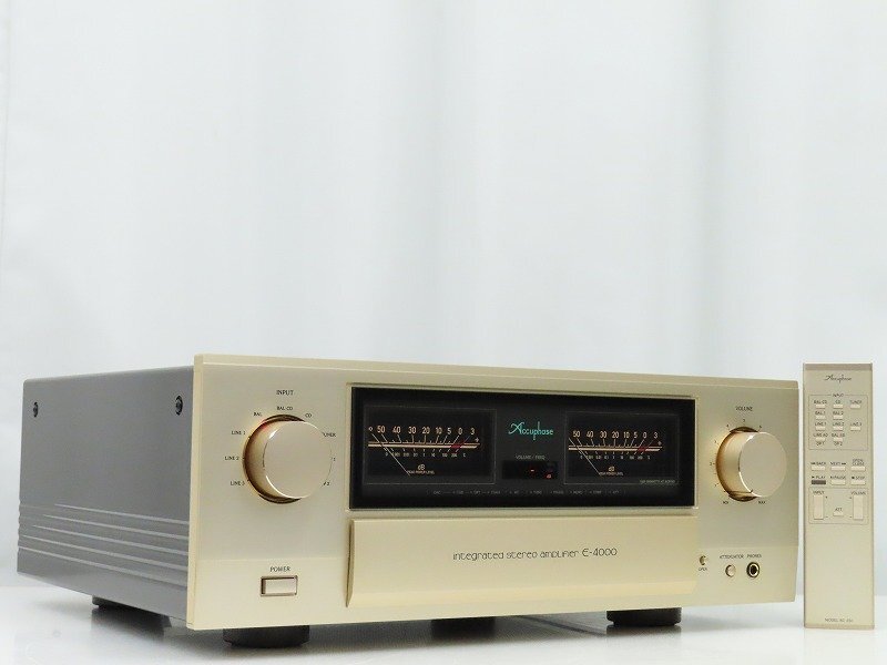Accuphase E-4000