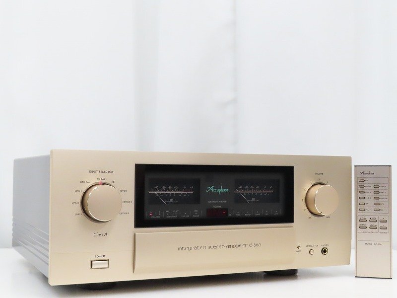 Accuphase E-560