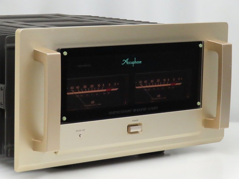 Accuphase P-1000