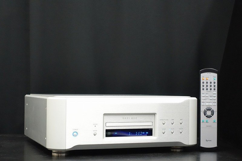 ESOTERIC K-01