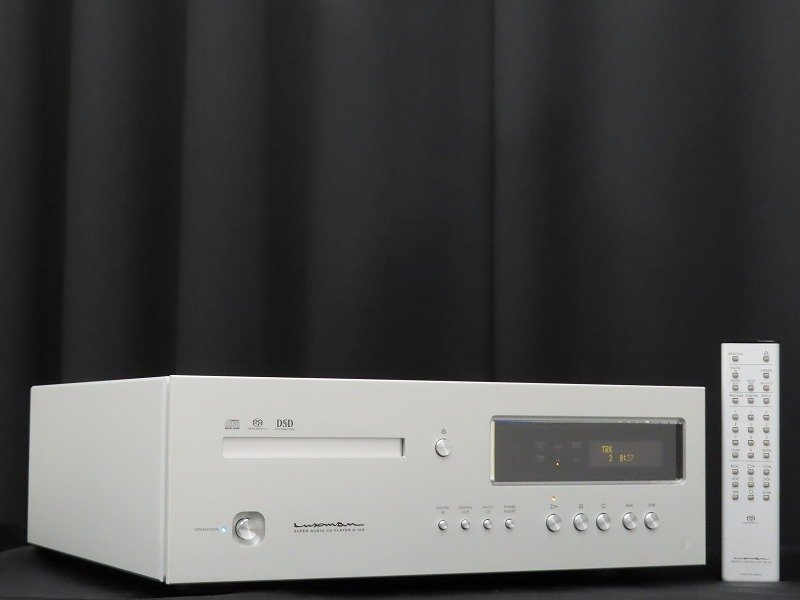 LUXMAN D-10X