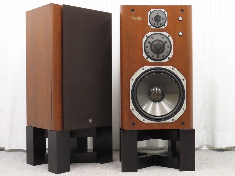 YAMAHA NS-2000