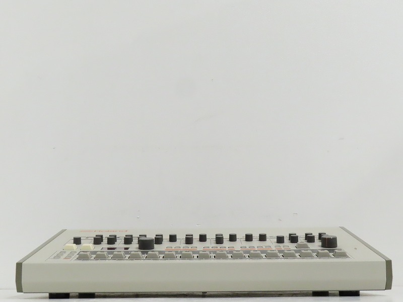 TR-909