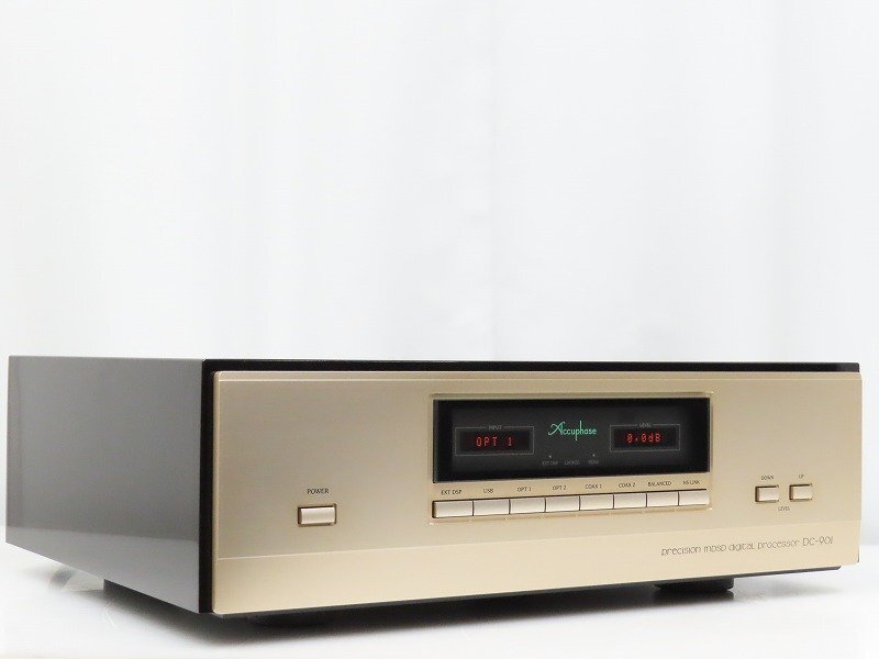 Accuphase DC-901