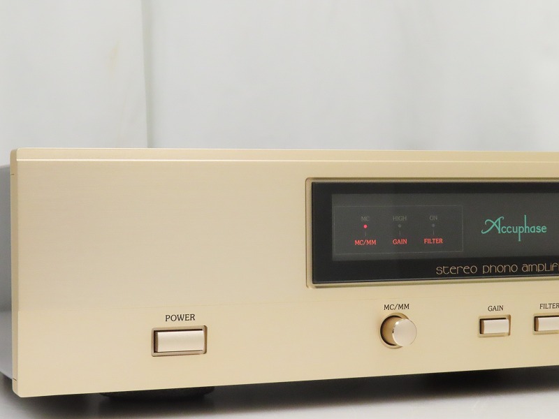 Accuphase C-47
