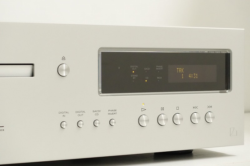 LUXMAN D10X