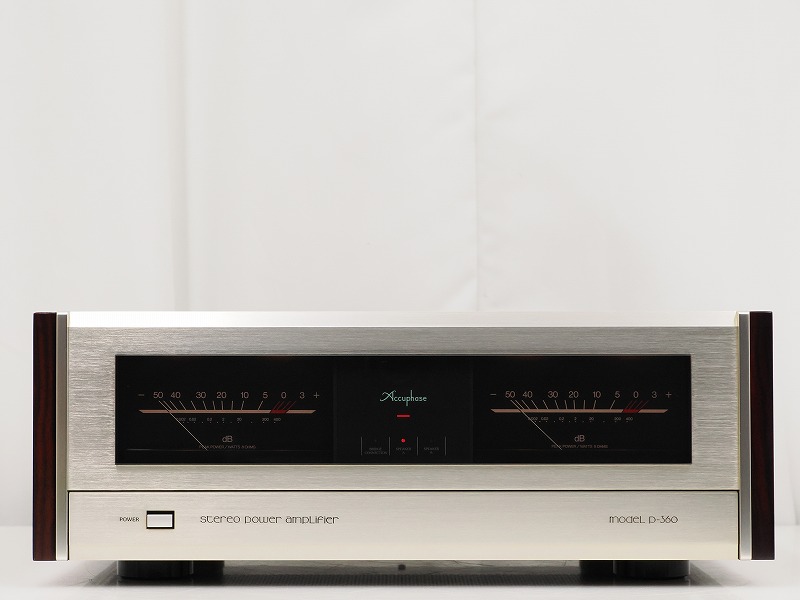 Accuphase P-360