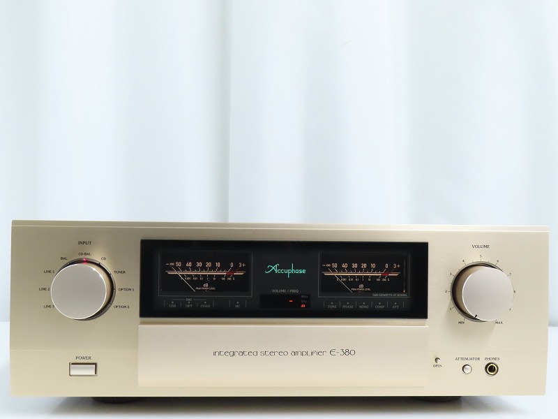 Accuphase E-380
