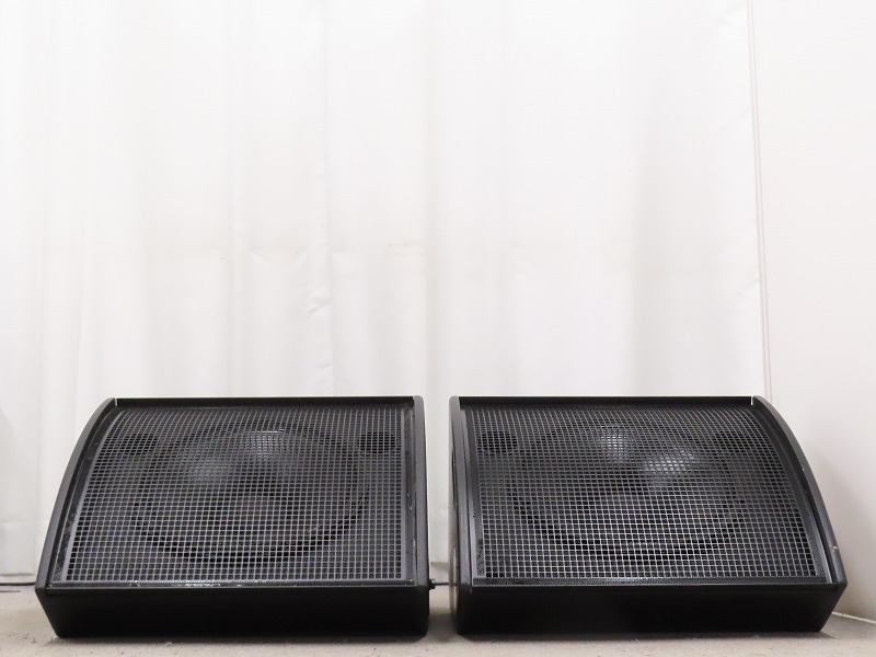 d&b audiotechnik MAX