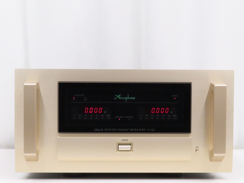 Accuphase A-65