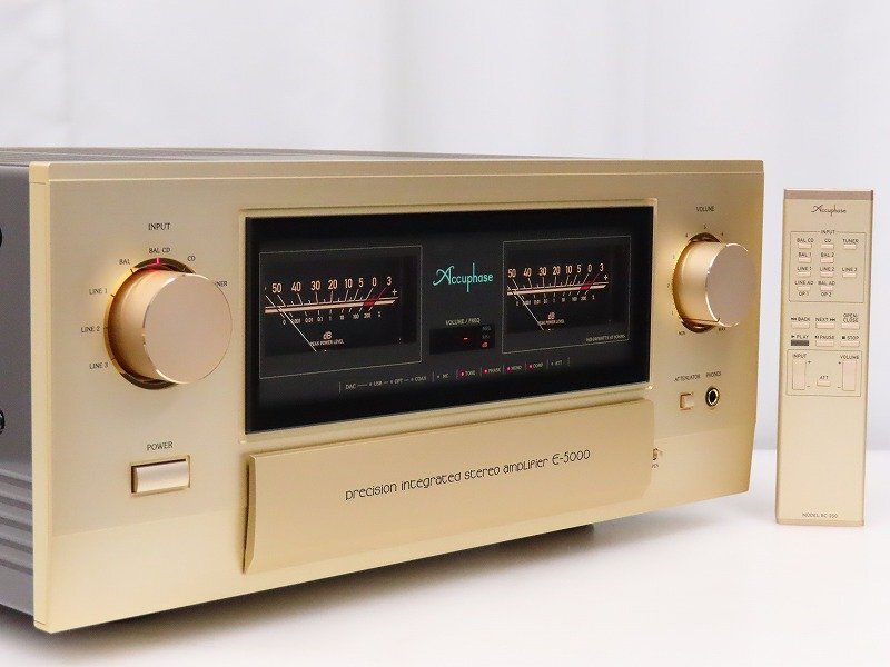 Accuphase E-5000