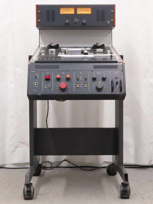 STUDER A810