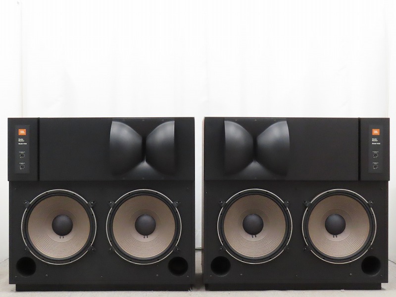 JBL 4435