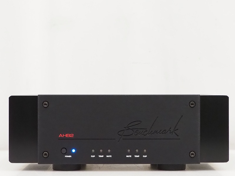 Benchmark AHB2