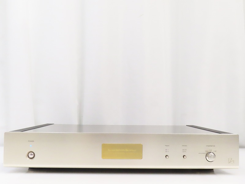 LUXMAN E-1