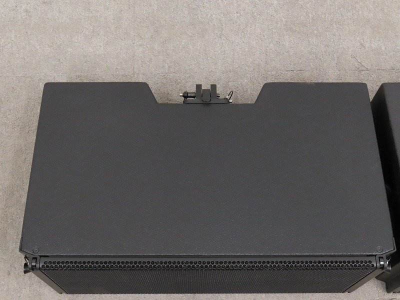 d&b audiotechnik Y8