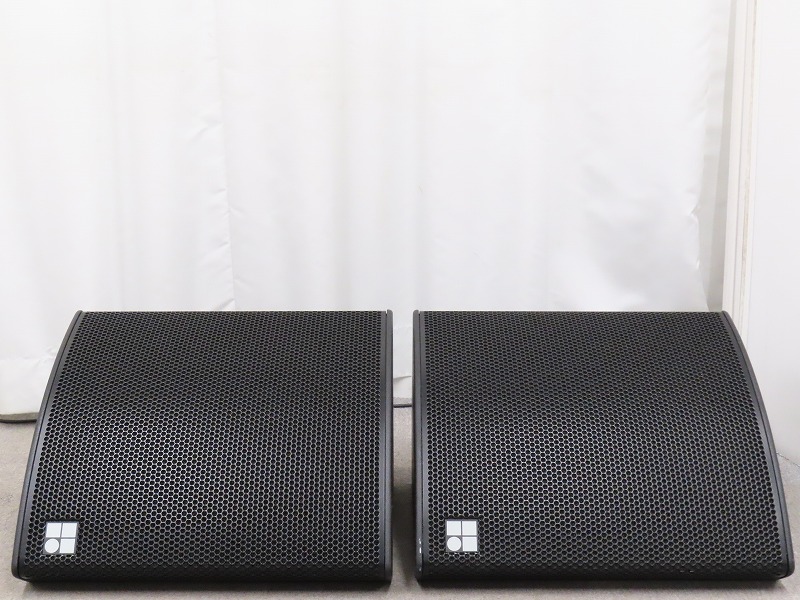 d&b audiotechnik MAX2