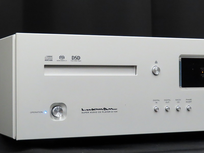 LUXMAN D-10X