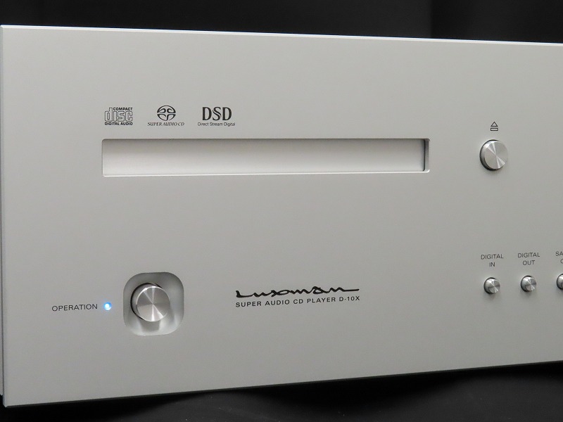 LUXMAN D-10X