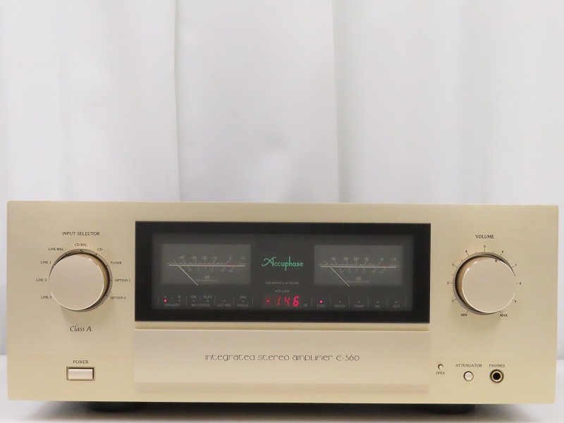 Accuphase E-560