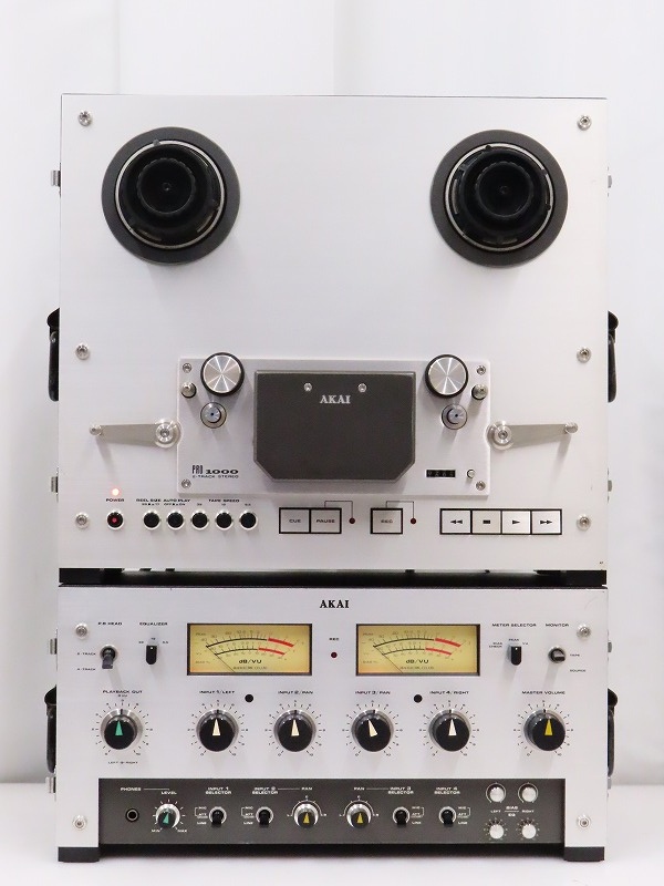 AKAI PRO1000