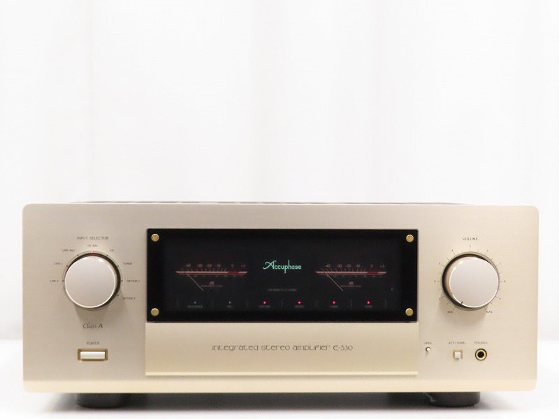 Accuphase E-530