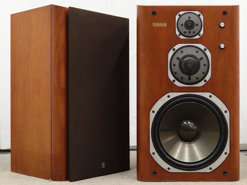 YAMAHA NS-2000 