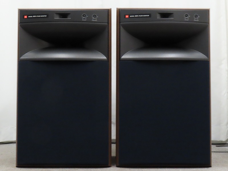JBL 4338