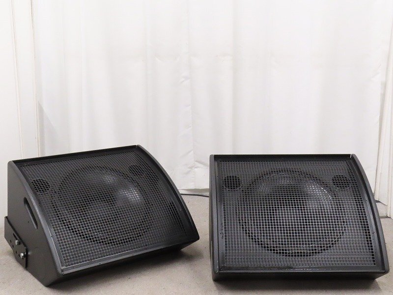 d&b audiotechnik MAX