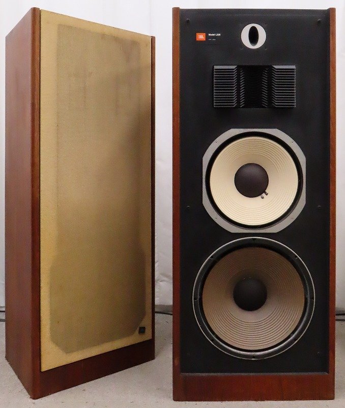 JBL L220
