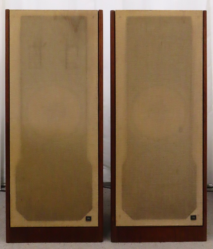 JBL L220